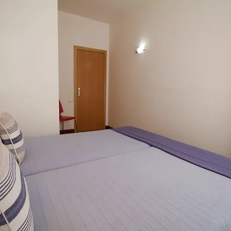 Rosamar A Metros De La Playa Wifi Gratis 204 By Lightbooking * Las Palmas